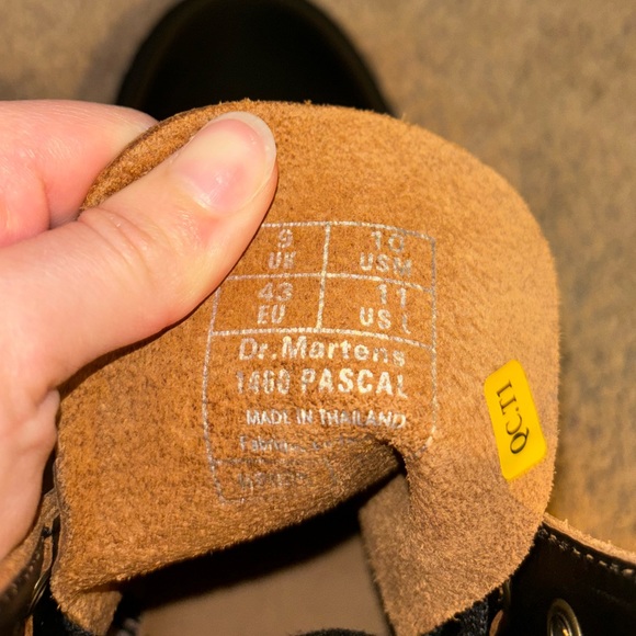 NWT Dr.Martens 1460 Vintage Smooth Leather Lace Up Boots - Picture 5 of 14
